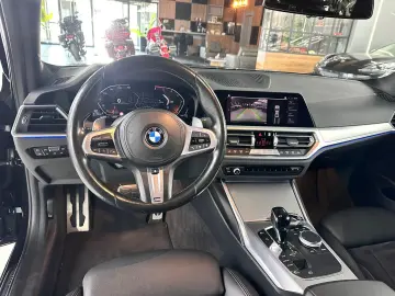 BMW 320d xDrive M Sport SHADOW