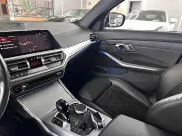 BMW 320d xDrive M Sport SHADOW