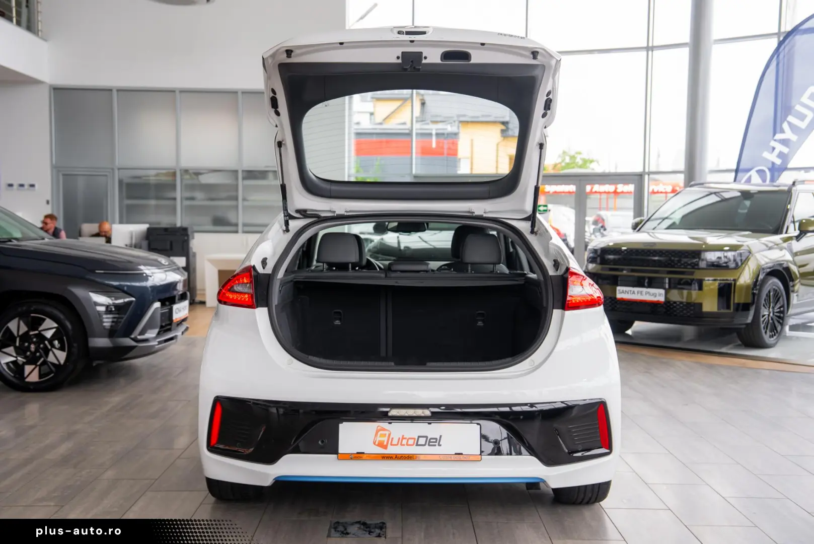 Hyundai Ioniq 1.6 GDI Hybrid DCT