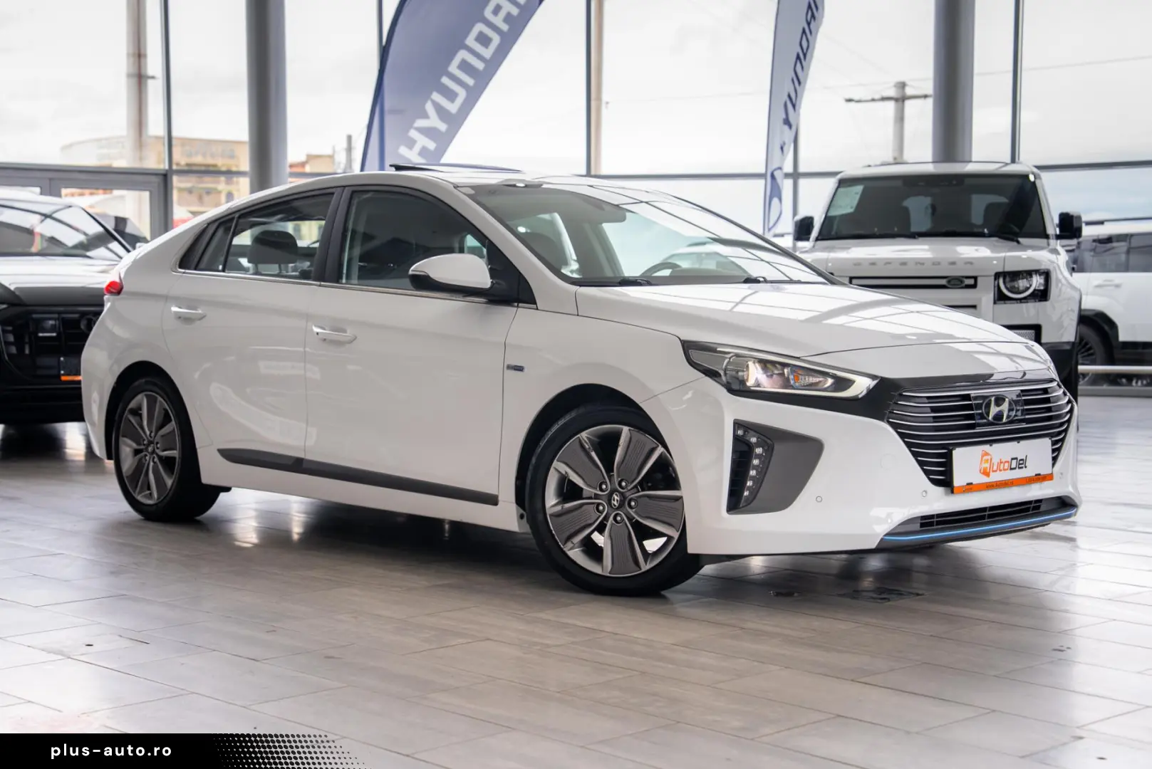 Hyundai Ioniq 1.6 GDI Hybrid DCT