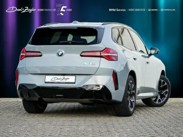 BMW X3 20 xDrive M-Sport 19  AHK ACC PANO KoZg 360