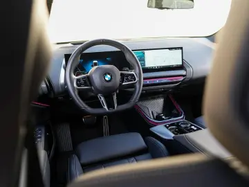 BMW X3 20 xDrive M-Sport 19  AHK ACC PANO KoZg 360