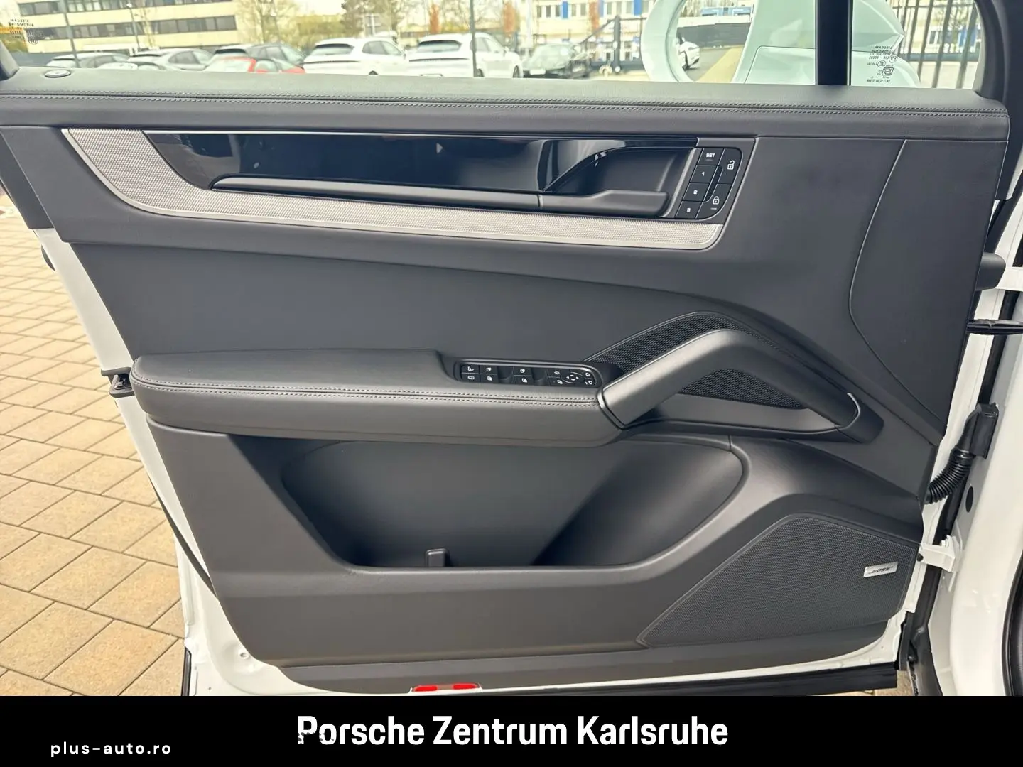 PORSCHE Cayenne E-Hybrid Panoramadach Surround-View LED