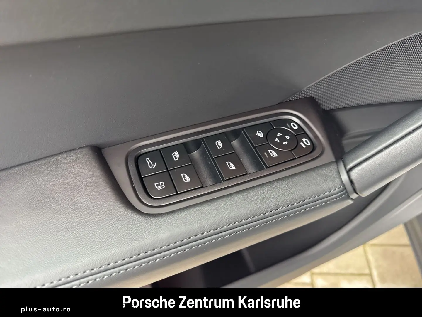PORSCHE Cayenne E-Hybrid Panoramadach Surround-View LED