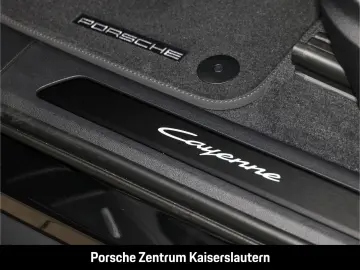 PORSCHE Cayenne E-Hybrid InnoDrive HA-Lenkung Sportabgas