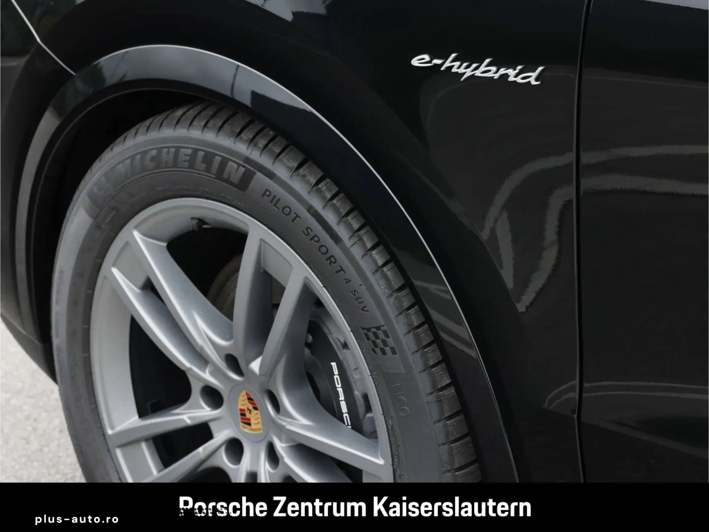 PORSCHE Cayenne E-Hybrid InnoDrive HA-Lenkung Sportabgas