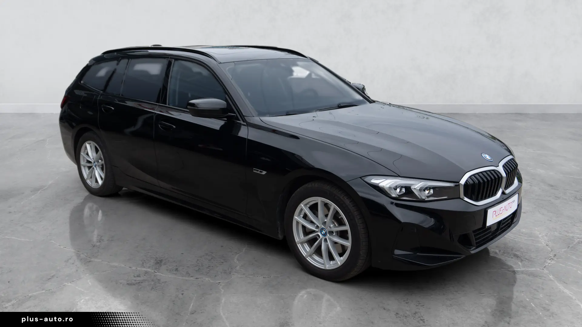 BMW 320e Touring  LED  Pano  ACC