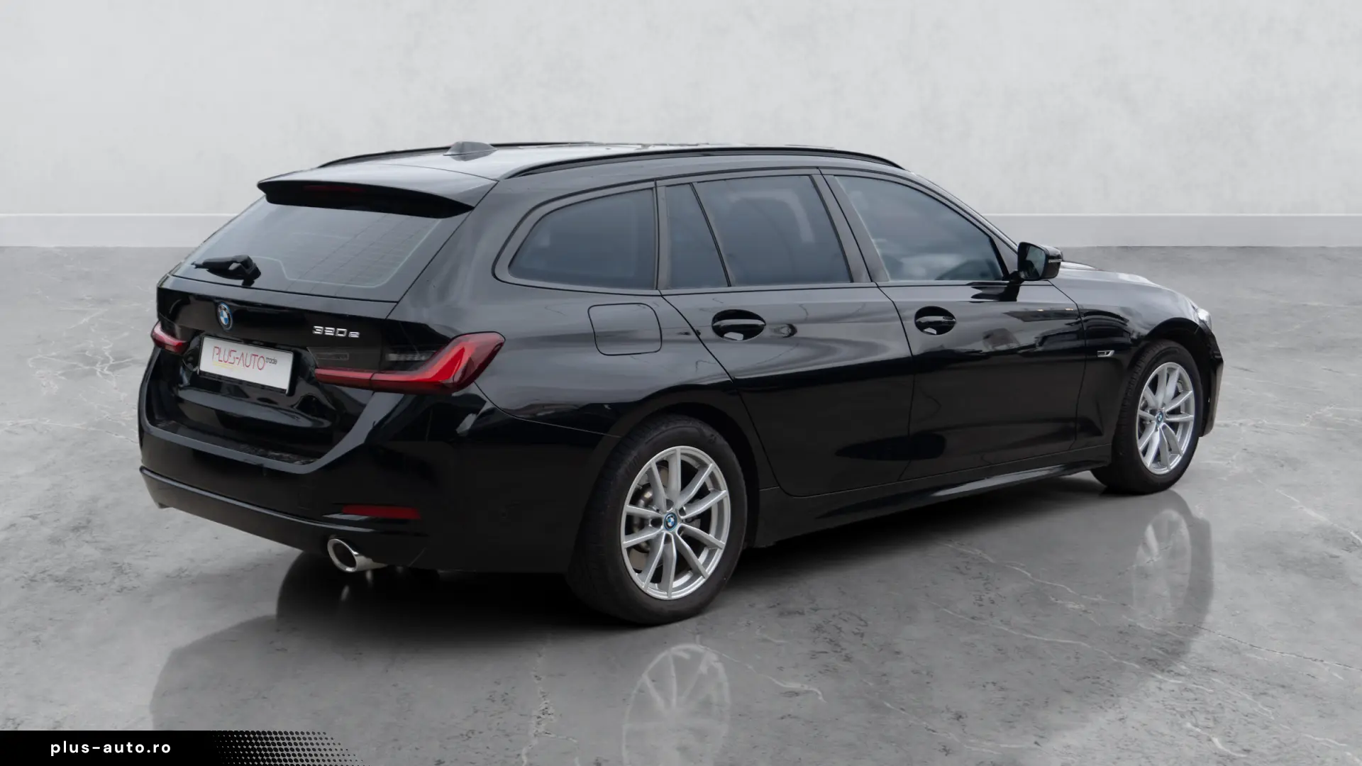 BMW 320e Touring  LED  Pano  ACC