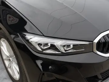 BMW 320e Touring  LED  Pano  ACC