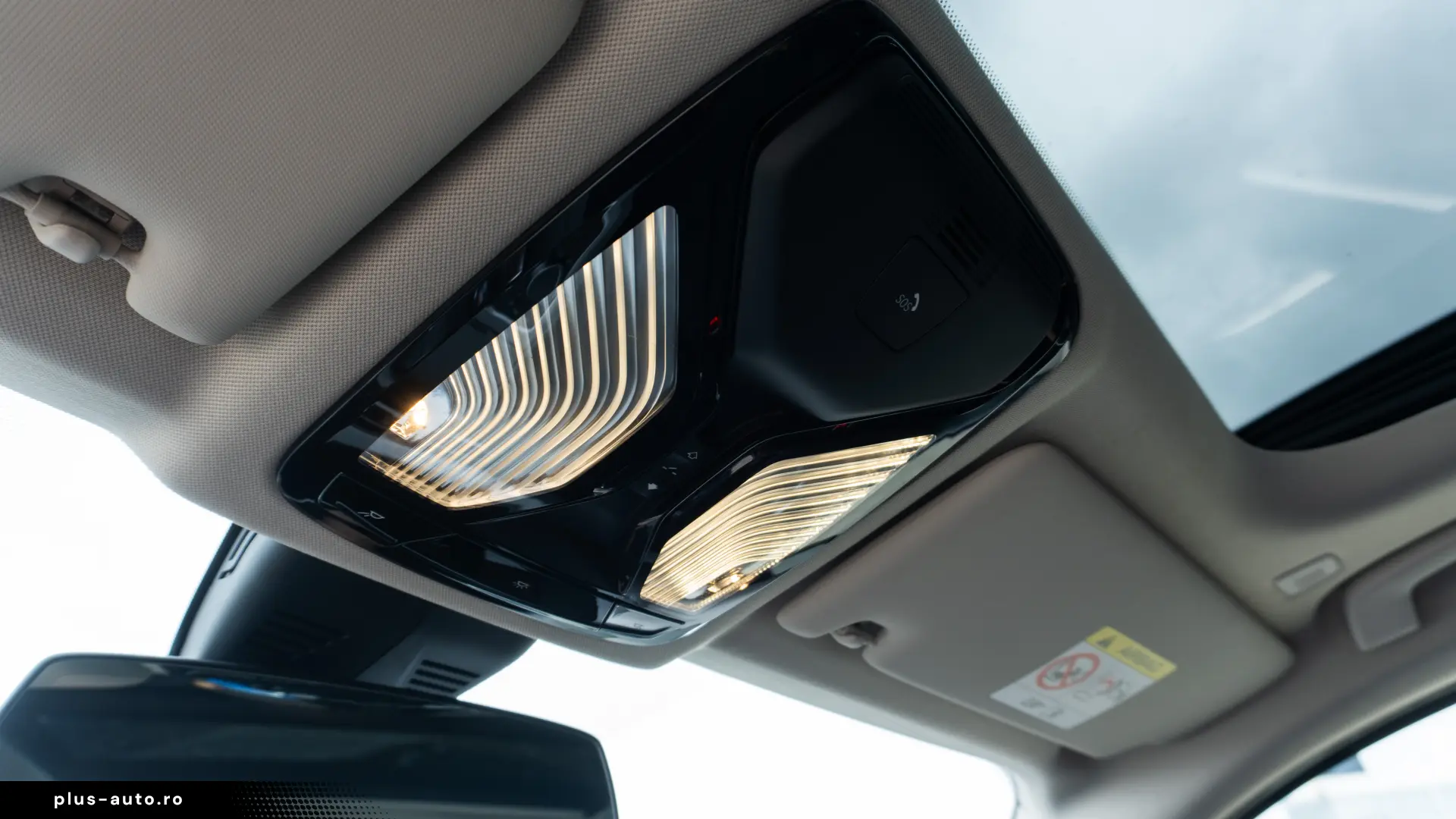 BMW 320e Touring  LED  Pano  ACC