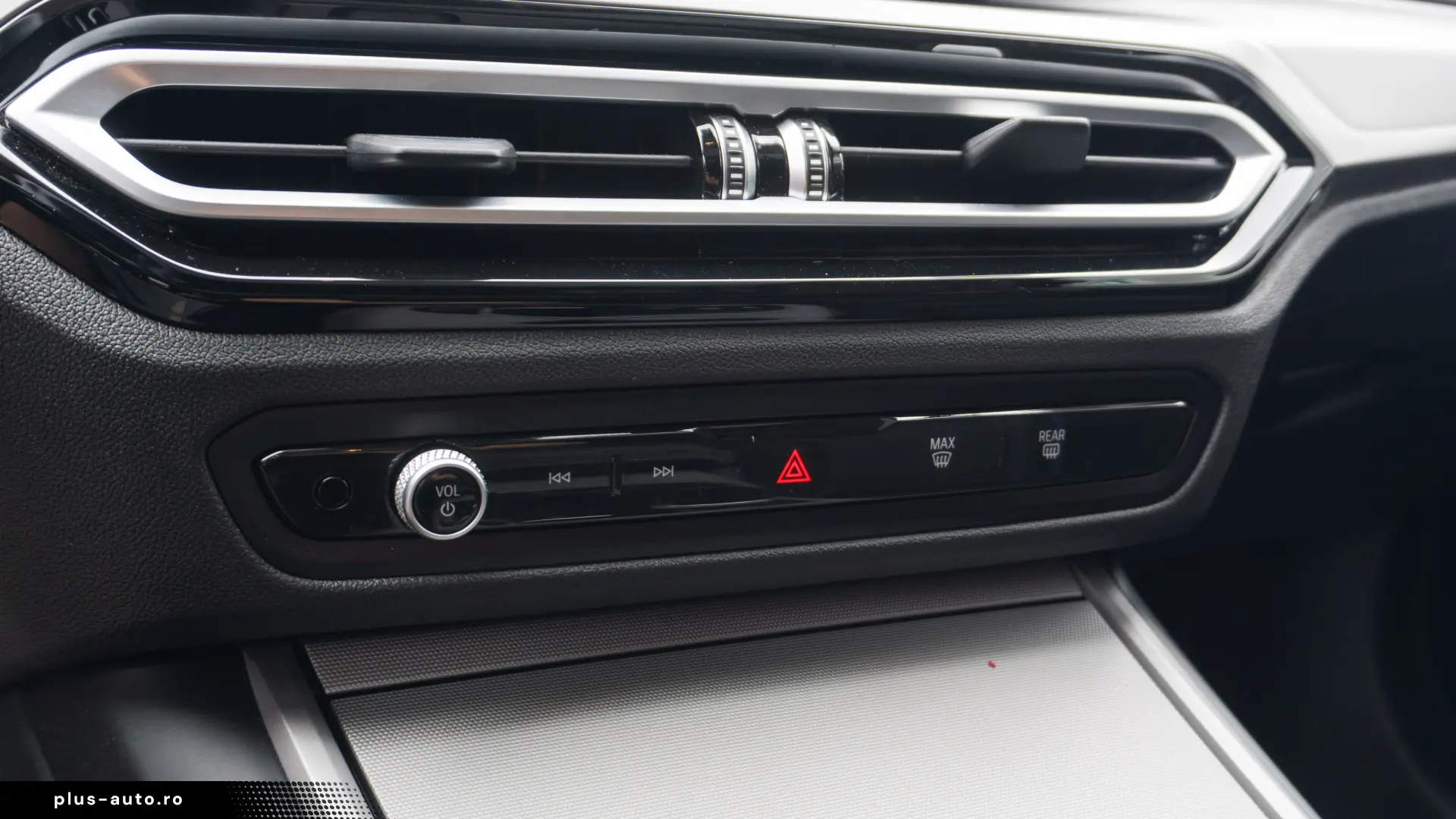 BMW 320e Touring  LED  Pano  ACC