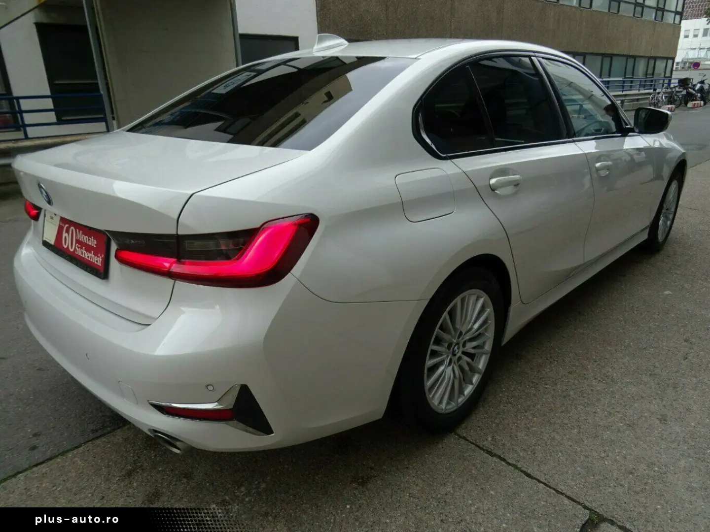 BMW 320D LuxuryLine  X Drive  piele