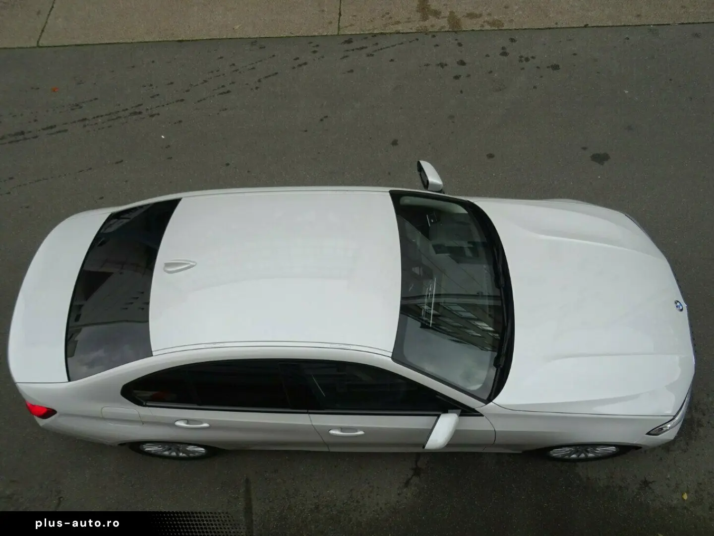 BMW 320D LuxuryLine  X Drive  piele