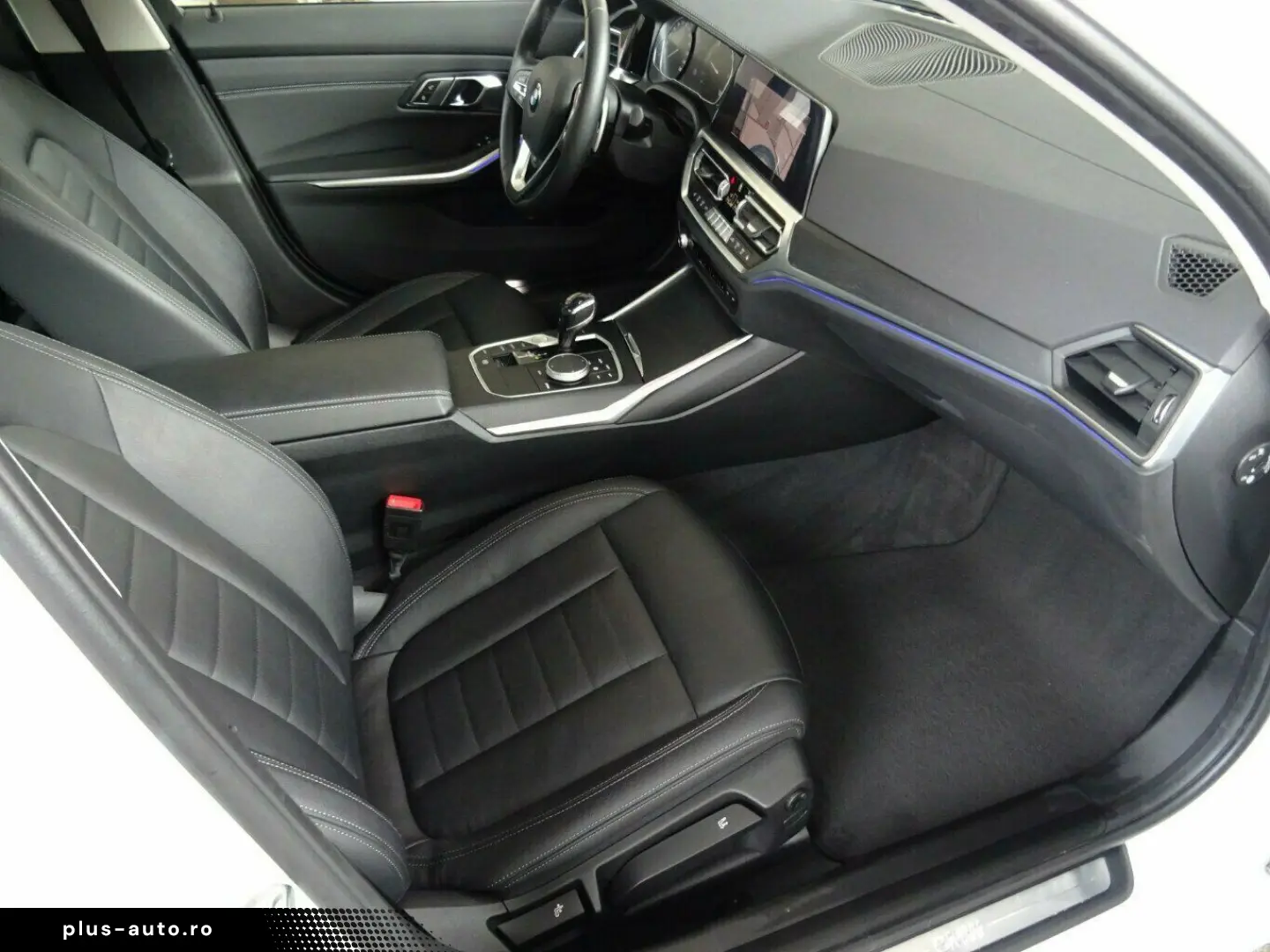 BMW 320D LuxuryLine  X Drive  piele