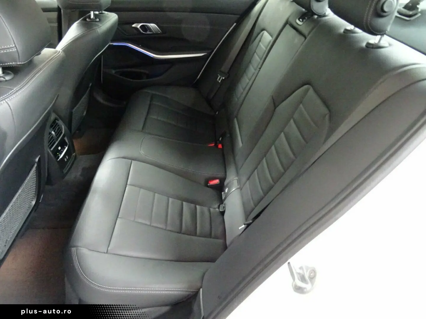 BMW 320D LuxuryLine  X Drive  piele