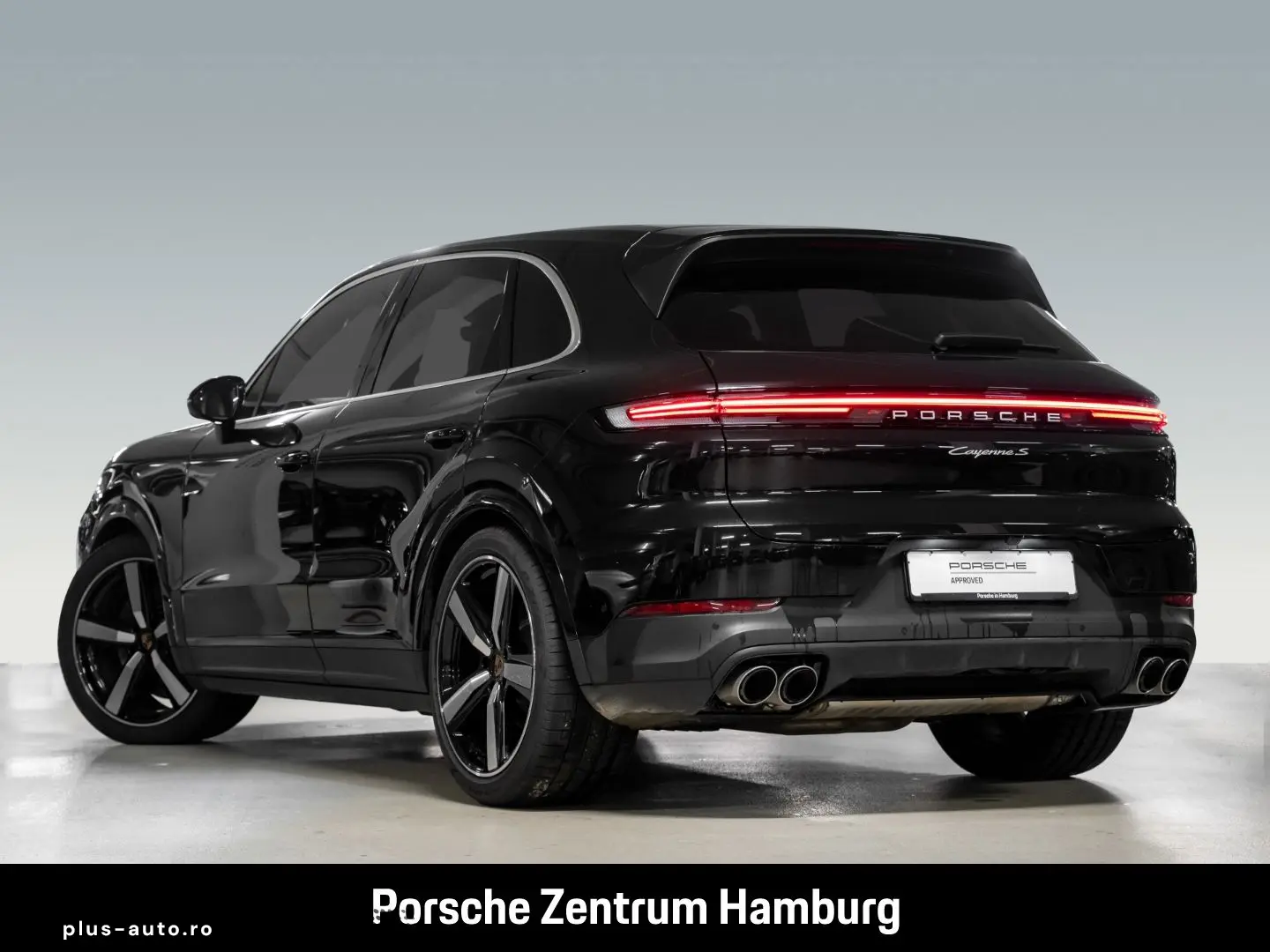 PORSCHE Cayenne S Panorama BOSE PASM Sportabgasanlage