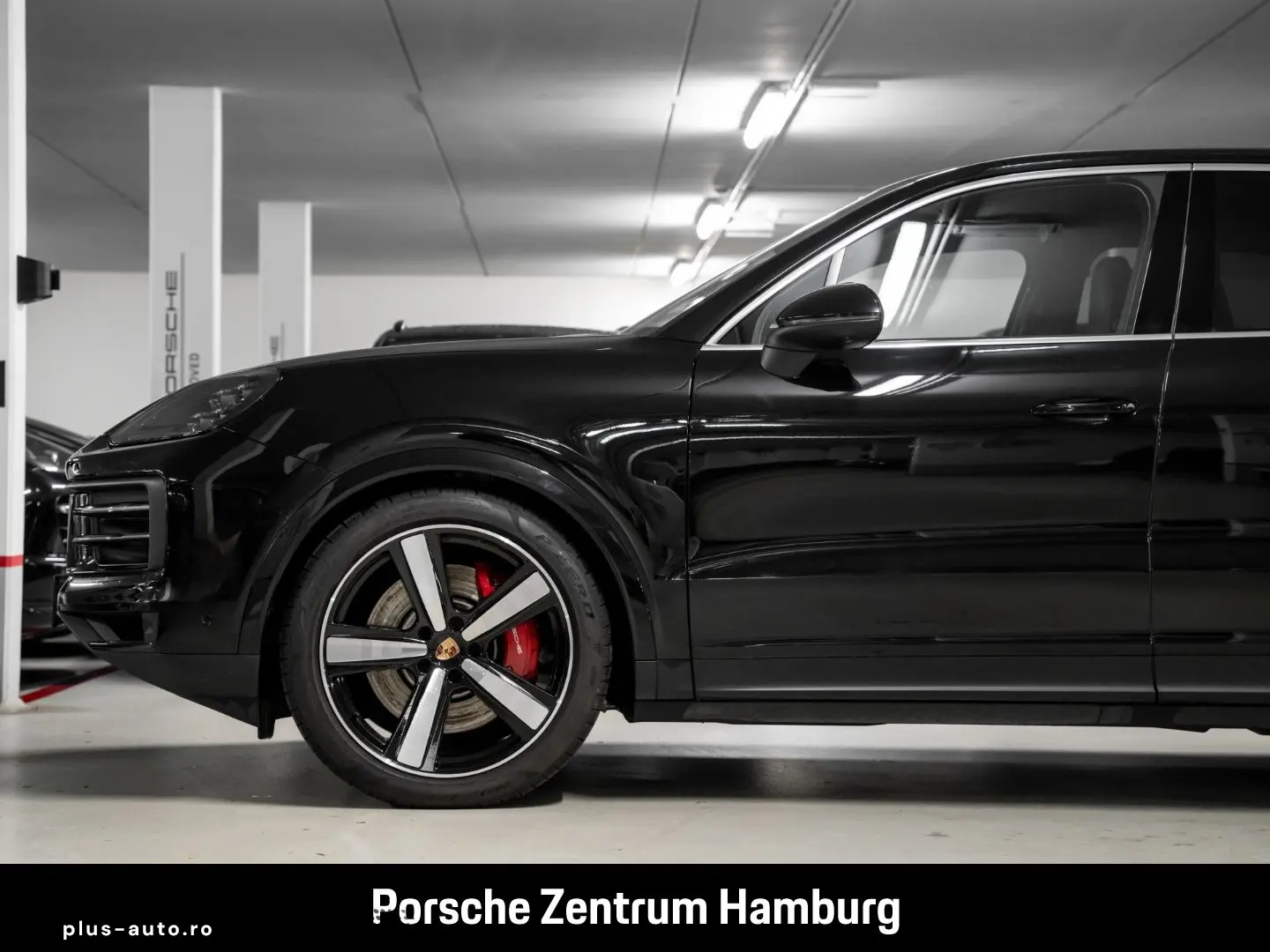 PORSCHE Cayenne S Panorama BOSE PASM Sportabgasanlage