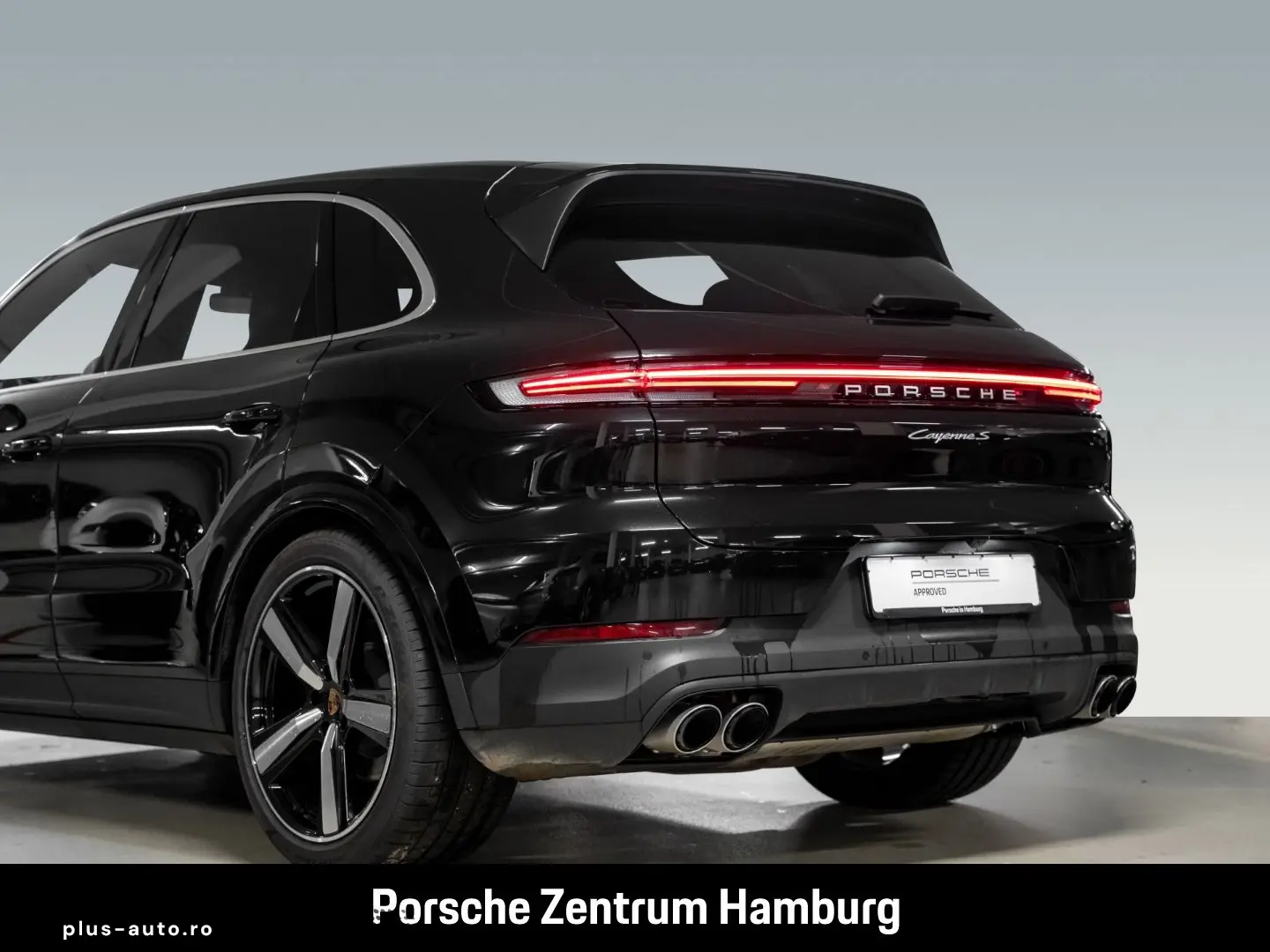 PORSCHE Cayenne S Panorama BOSE PASM Sportabgasanlage