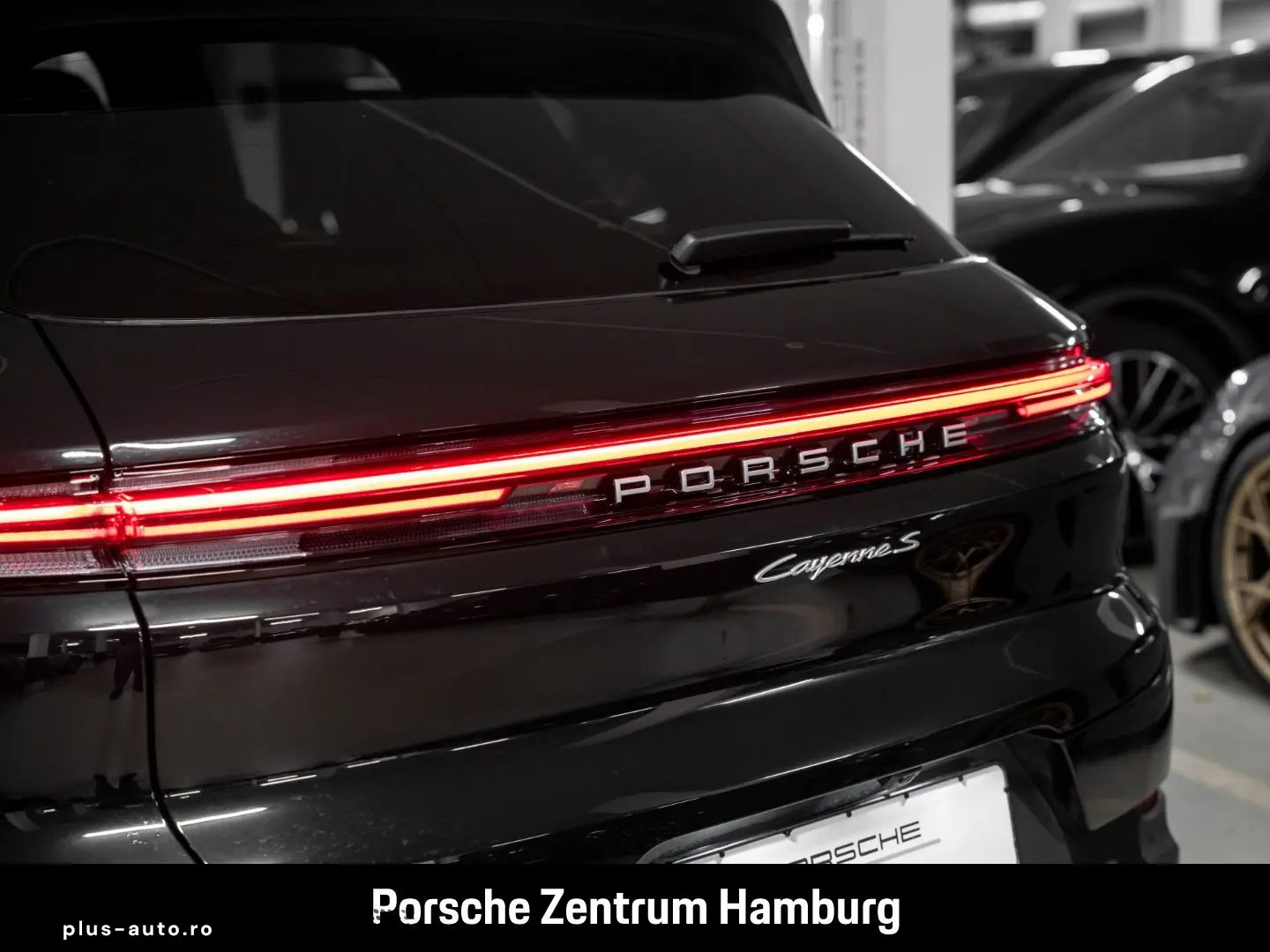 PORSCHE Cayenne S Panorama BOSE PASM Sportabgasanlage