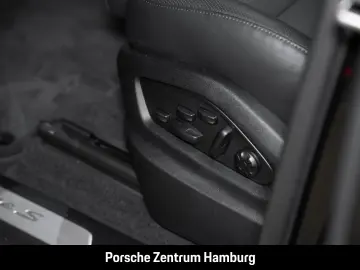 PORSCHE Cayenne S Panorama BOSE PASM Sportabgasanlage