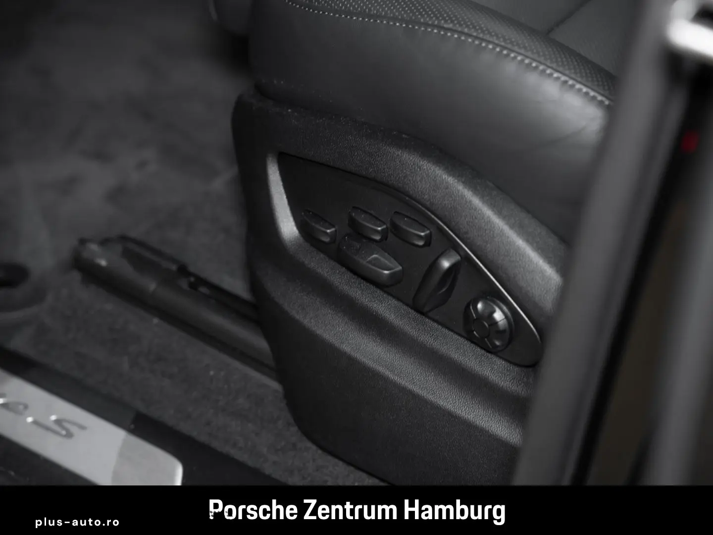 PORSCHE Cayenne S Panorama BOSE PASM Sportabgasanlage