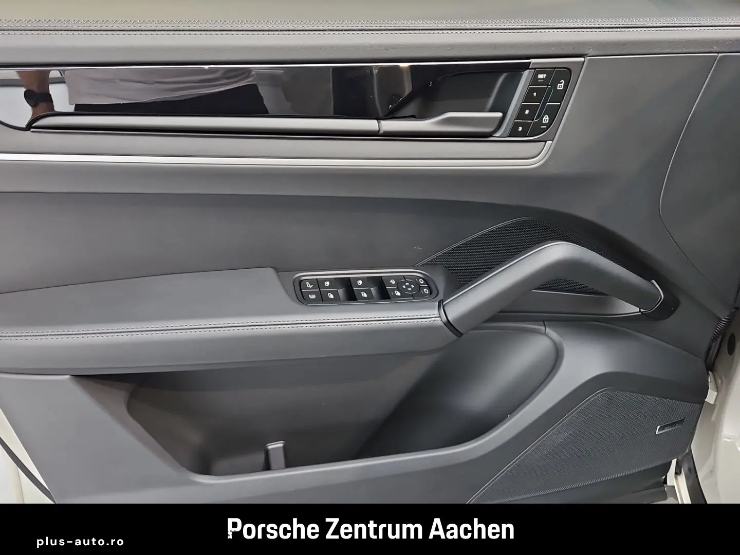 PORSCHE Cayenne S E-Hybrid Clubleder HA-Lenkung BOSE LED