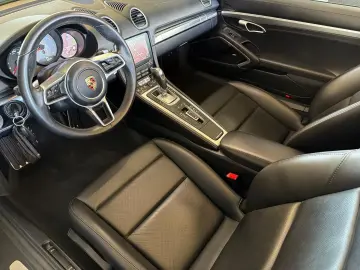 PORSCHE 718 Boxster S Cabrio 1.HAND BOSE NAVI LED