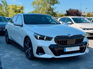 BMW 520d Limo M-Sport 360  PANO ICONIC HARMAN 20