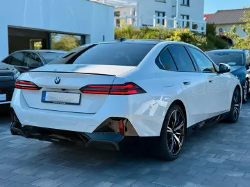 BMW 520d Limo M-Sport 360  PANO ICONIC HARMAN 20