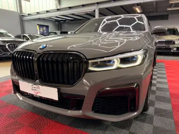 BMW 740 d xDrive M Sport HUD Sitzbelüftung B&W Laser