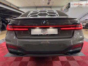 BMW 740 d xDrive M Sport HUD Sitzbelüftung B&W Laser