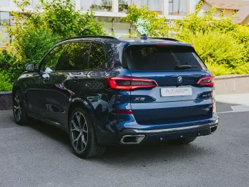 BMW X5 45e M Pachet