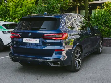BMW X5 45e M Pachet