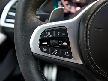 BMW X5 45e M Pachet