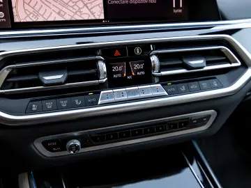 BMW X5 45e M Pachet