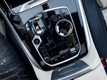 BMW X5 45e M Pachet