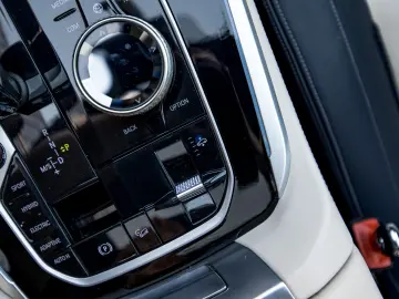 BMW X5 45e M Pachet