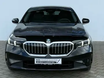 BMW 520d SAG SHZ LED  360 S-LÜFT 4xAC&SH LHZ K-ZUG