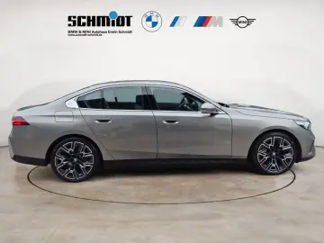 BMW 550e xDrive
