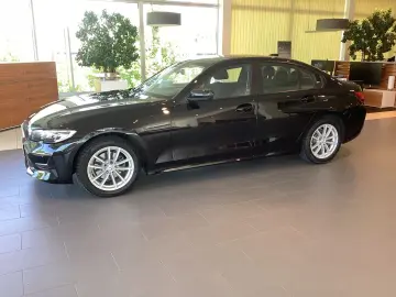 BMW 320d xDrive Limousine Advantage
