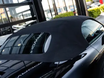 PORSCHE 718 Boxster 2.0 T  Sportuitlaat  PASM  Chrono  B