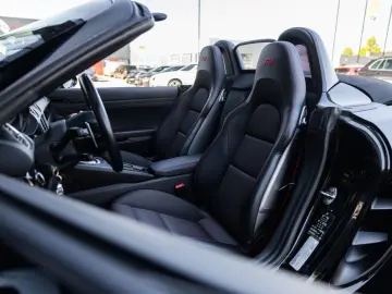 PORSCHE 718 Boxster 2.0 T  Sportuitlaat  PASM  Chrono  B