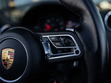 PORSCHE 718 Boxster 2.0 T  Sportuitlaat  PASM  Chrono  B