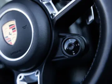 PORSCHE 718 Boxster 2.0 T  Sportuitlaat  PASM  Chrono  B