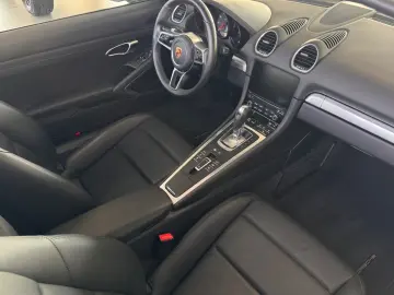 PORSCHE 718 Boxster 2.0  Bi-Xenon PASM Sport-Auspuff