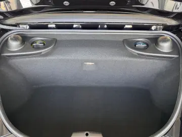 PORSCHE 718 Boxster 2.0  Bi-Xenon PASM Sport-Auspuff