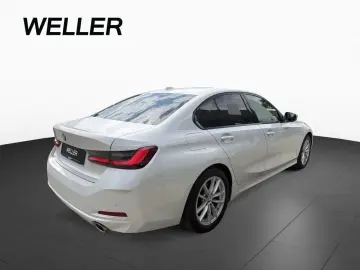 BMW 320d Limuzina  xDrive Automata