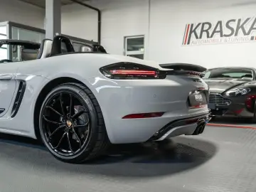PORSCHE 718 Boxster Style Edition PDLS SHZ LHZ RFK APPLE