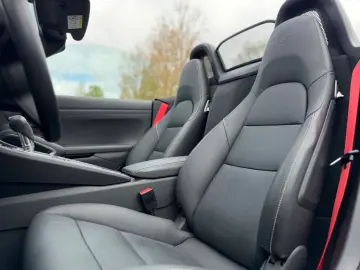 PORSCHE Boxster 718 Style Edition CHRONO KREIDE SITZB