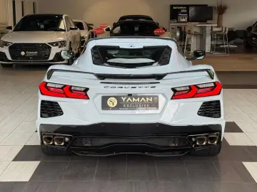 CORVETTE C8 Coupe Stingray 2LT  Targa LIFT HuD Dt.Fzg